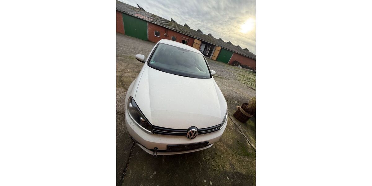 VW Golf 211.000 km 5.200 &euro; Heiden 46359
