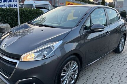 Peugeot 208 83.562 km 6.990 &euro; Stolberg 52222