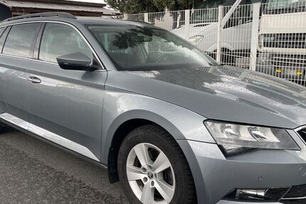 Skoda Superb 121.000 km 13.000 &euro; Nürnberg 90427