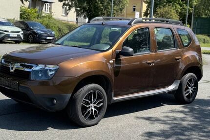 Dacia Duster 68.000 km 9.499 &euro; Chemnitz 09119