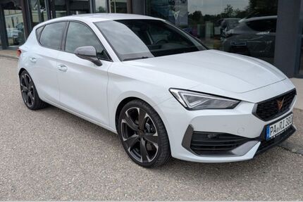 Cupra Leon 9.500 km 32.680 &euro; Pocking 94060