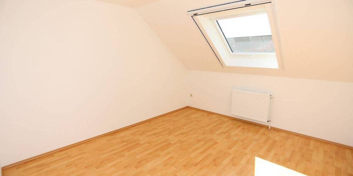 Etagenwohnung Gifhorn - 3 Zimmer, 95 m&sup2;, 199.000&euro; | Angebot:25662746