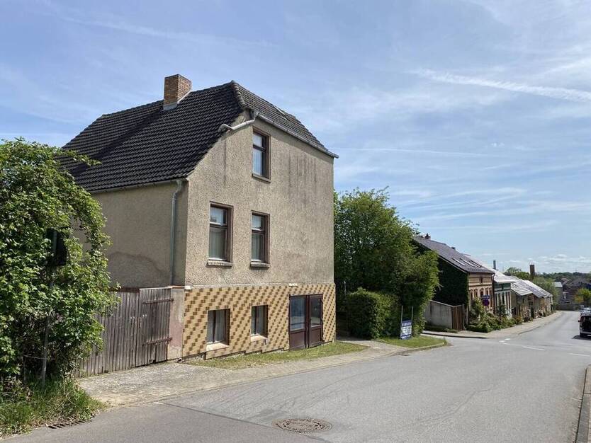 Historisches Einfamilienhaus mit Charme und Ausbaupotenzial