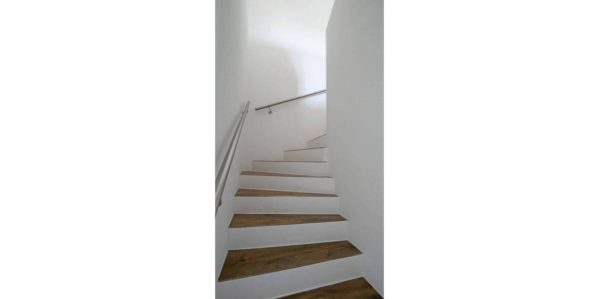 Doppelhaushälfte Goldenstedt - 4 Zimmer, 125 m&sup2;, 1.000&euro; | Angebot:26833763