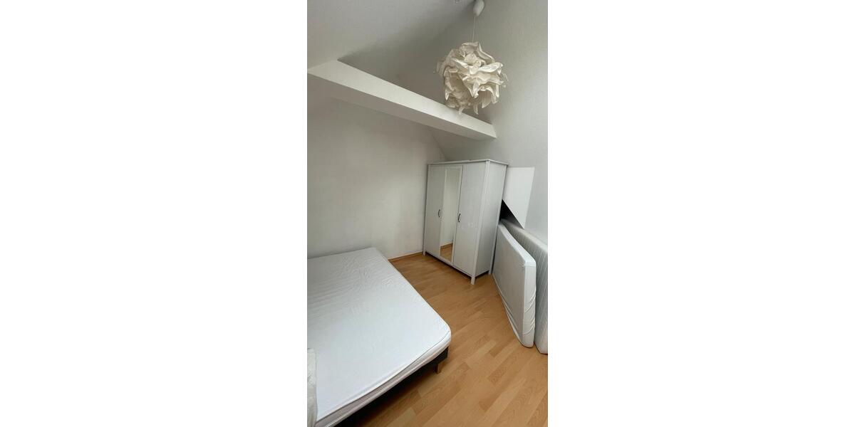 Wohnen auf Zeit Leipzig Nord - 13 Zimmer, 90 m&sup2;, 420&euro; | Angebot:26399495