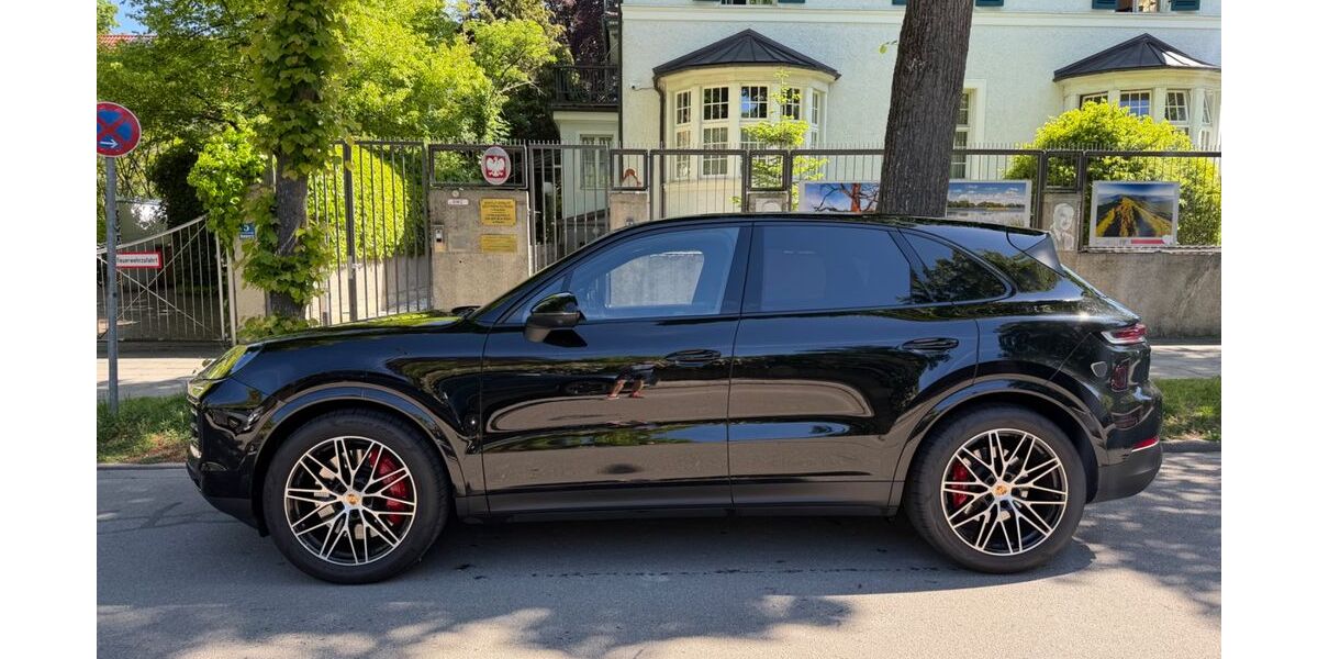 Porsche Cayenne 22.000 km 105.900 &euro; München 81679