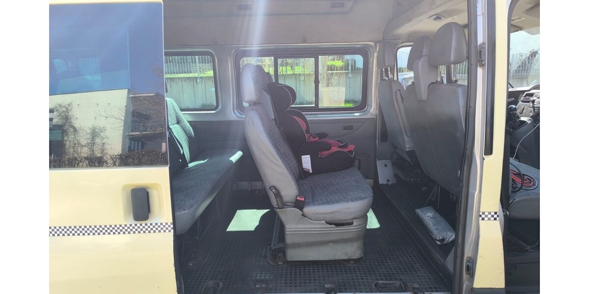Ford Transit 483.000 km 1.890 &euro; Karlsfeld 85757