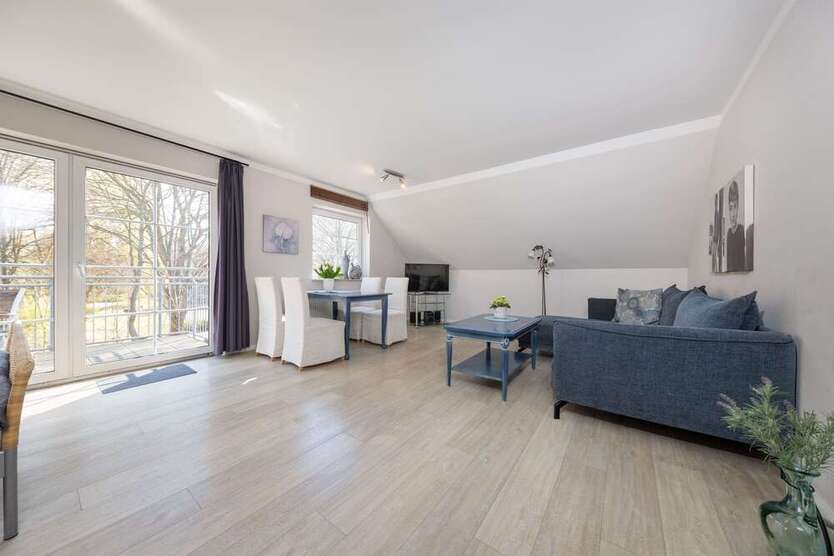 Wohnung zum Kaufen in Warnemünde 360.000 € 69.16 m²
