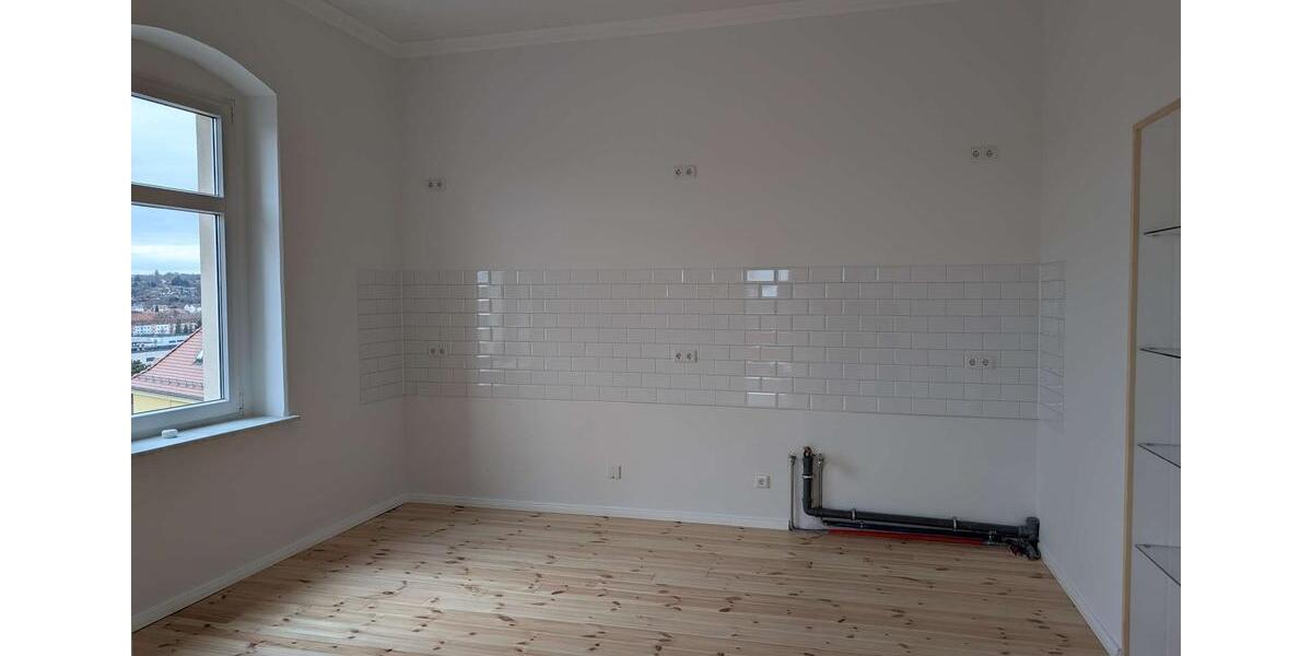 Etagenwohnung Meißen - 5 Zimmer, 100 m&sup2;, 1.000&euro; | Angebot:25442763