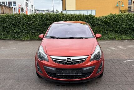 Opel Corsa 170.650 km 3.900 &euro; Bad soden 65812