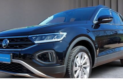 VW T-Roc 17.526 km 23.990 &euro; Aue 08280
