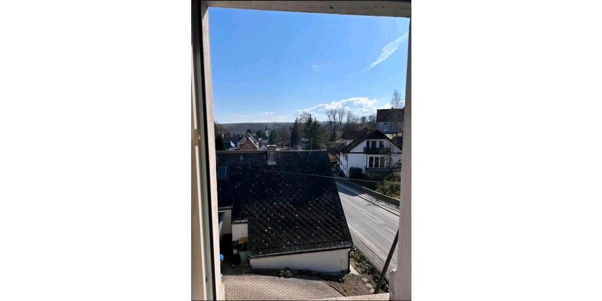 Einfamilienhaus Dorfhain - 8 Zimmer, 180 m&sup2;, 128.000&euro; | Angebot:26963032