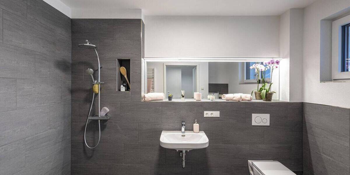 Etagenwohnung Niederwerrn - 2 Zimmer, 64 m&sup2;, 291.863&euro; | Angebot:26740919