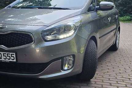 Kia Carens 240.000 km 6.499 &euro; Bremen 28325