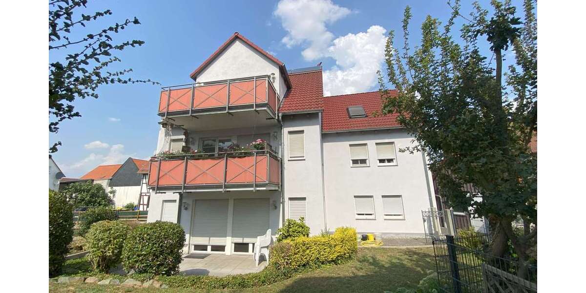 Haus zum Kaufen in Nieder-Rosbach 795.000 € 236 m² 9 zimmer