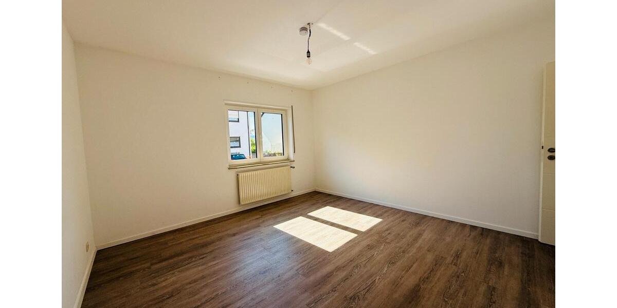 Etagenwohnung Meckenheim - 3 Zimmer, 74 m&sup2;, 229.000&euro; | Angebot:26758778