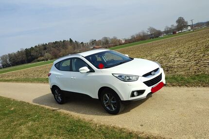 Hyundai TUCSON 119.000 km 10.800 &euro; Durlangen 73568