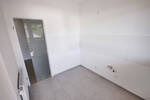 Etagenwohnung Lage - 3 Zimmer, 93 m&sup2;, 220.000&euro; | Angebot:26657743