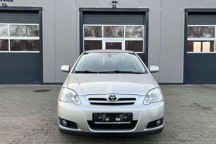 Toyota Corolla 130.986 km 4.999 &euro; Cottbus 03044