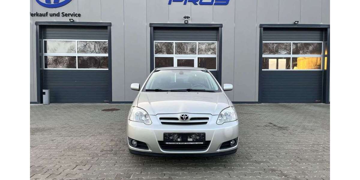 Toyota Corolla 130.986 km 4.999 &euro; Cottbus 03044
