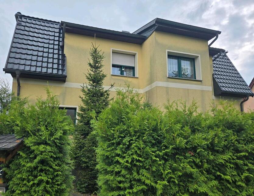 Haus für 2 Familien zimmer