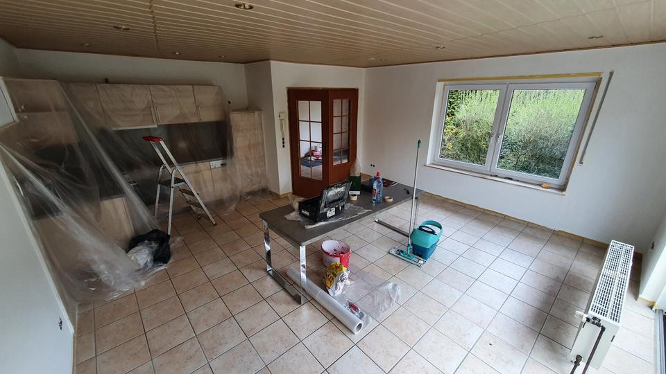 Idyllische Haushälfte, Erdgeschoß, Keller, Terasse, Garten 2 zimmer