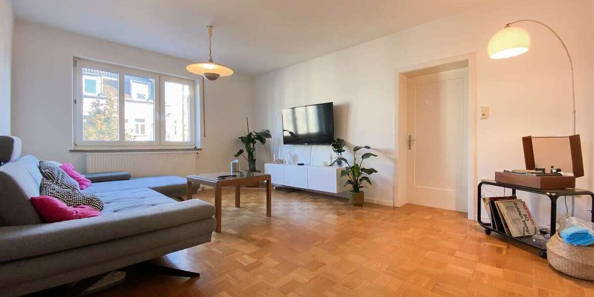 Etagenwohnung Augsburg Antonsviertel - 5 Zimmer, 93 m&sup2;, 1.625&euro; | Angebot:24608694