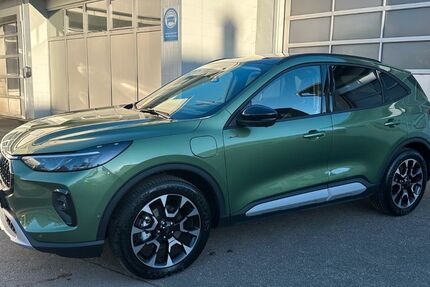 Ford Kuga 12.000 km 41.900 € Ditzingen 71254