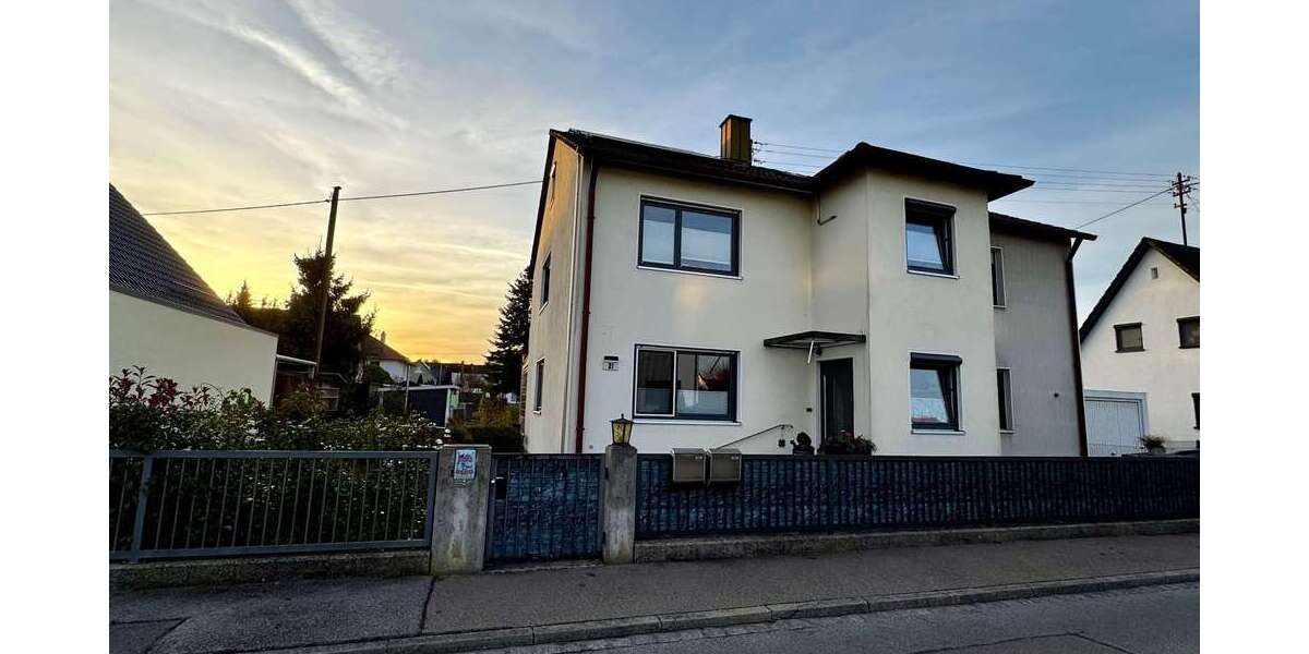 Haus zum Kaufen in Gersthofen 799.000 € 142 m² 6 zimmer