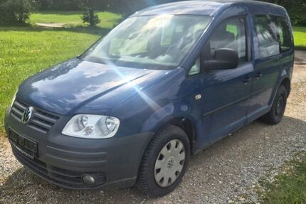 VW Caddy 180.000 km 2.600 &euro; Ried 89358