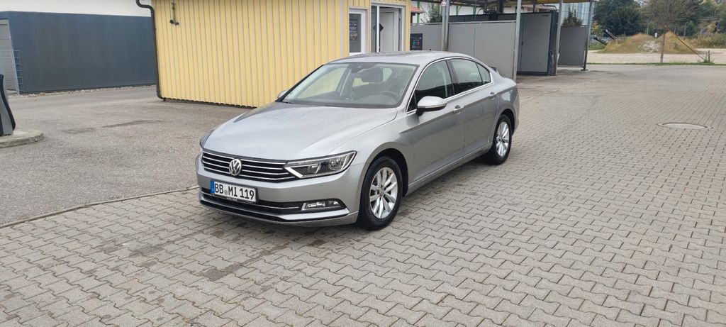 VW Passat 95.200 km 16.999 &euro; Waldkraiburg 84478
