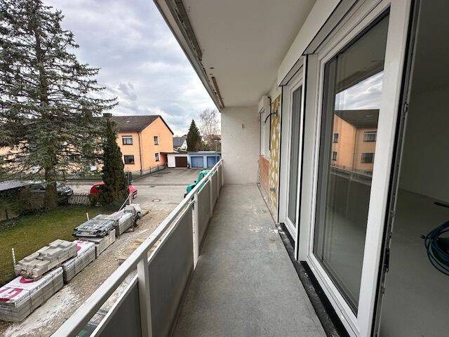 Etagenwohnung Germering - 2 Zimmer, 65 m&sup2;, 1.270&euro; | Angebot:25929876