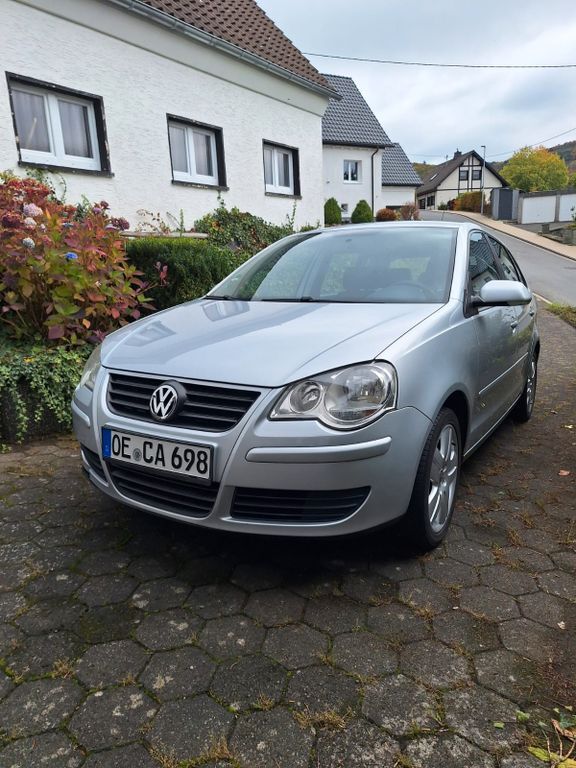 VW Polo 144.591 km 2.850 € Lennestadt 57368
