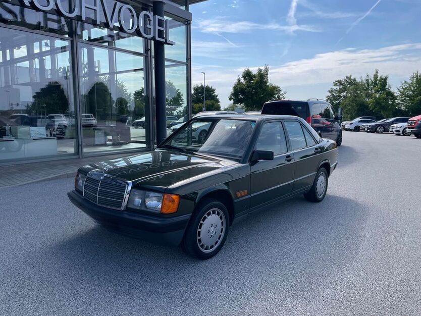 Mercedes-Benz 190 109.250 km 12.499 € Aholming 94527