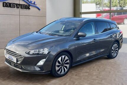 Ford Focus 49.218 km 14.910 € Sickte bei Braunschweig 38173