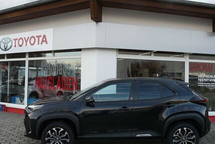 Toyota Yaris Cross 9.990 km 28.300 &euro; Cham 93413