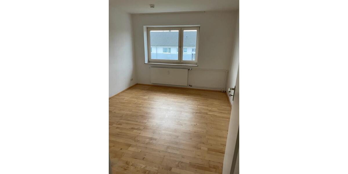 Etagenwohnung Reinbek - 3 Zimmer, 65 m&sup2;, 1.250&euro; | Angebot:26649686