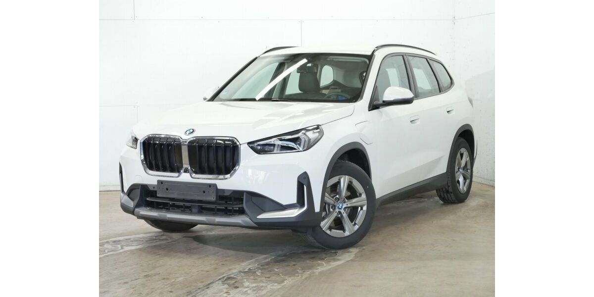 BMW X1 21.000 km 39.840 &euro; Paderborn 33100