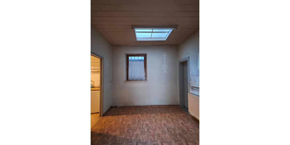 Einfamilienhaus Steinweiler - 7 Zimmer, 170 m&sup2;, 248.500&euro; | Angebot:26398915