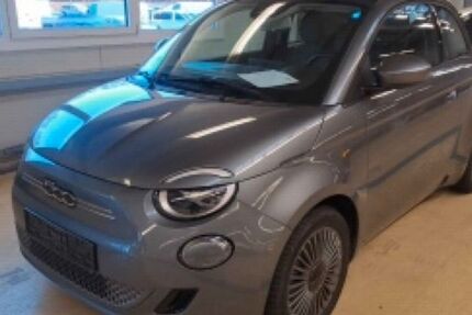 Fiat 500e 26.000 km 19.800 &euro; Helmstedt 38350
