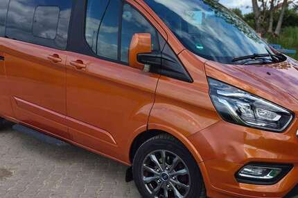 Ford Tourneo Custom 85.000 km 28.900 &euro; Asperg, Stadt 71679