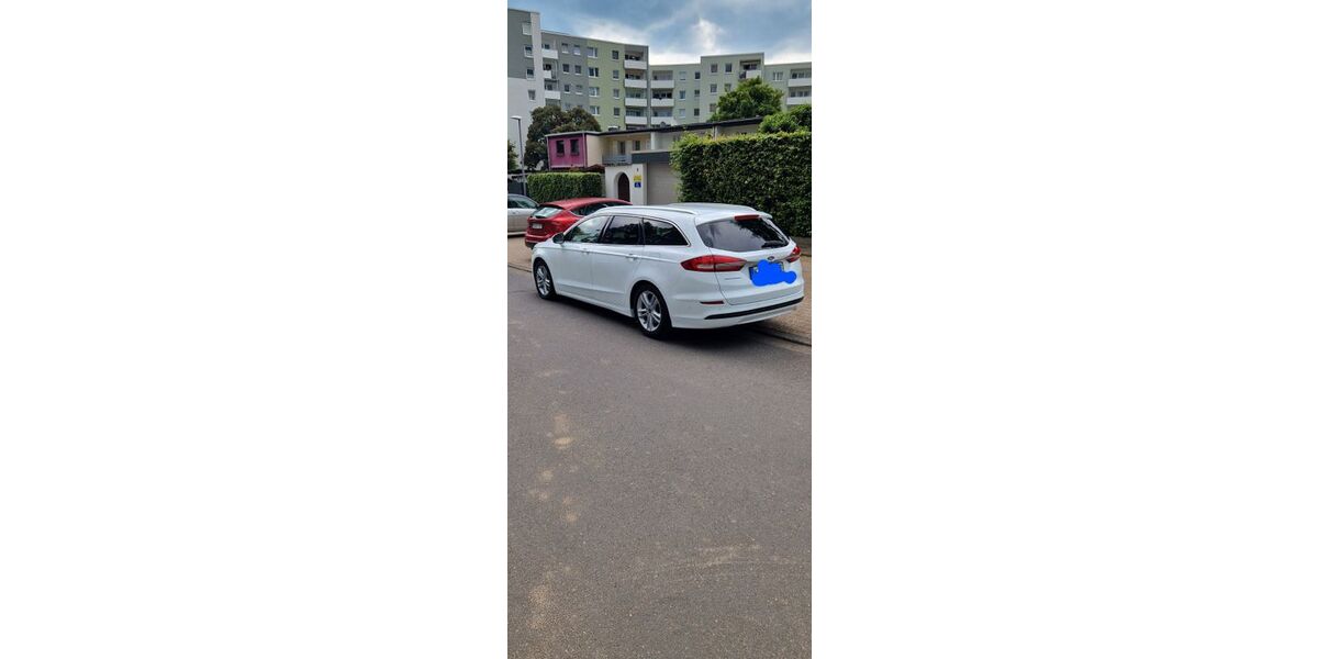 Ford Mondeo 197.000 km 9.890 &euro; köln 51149