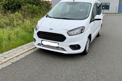 Ford Tourneo Courier 115.000 km 7.780 &euro; Altdorf 90518