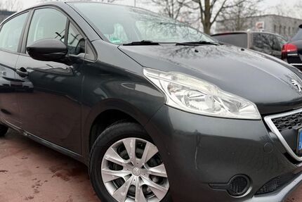 Peugeot 208 133.000 km 3.690 &euro; berlin 12681