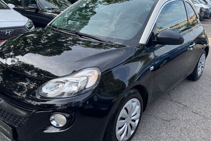 Opel Adam 112.500 km 8.990 &euro; München 81243