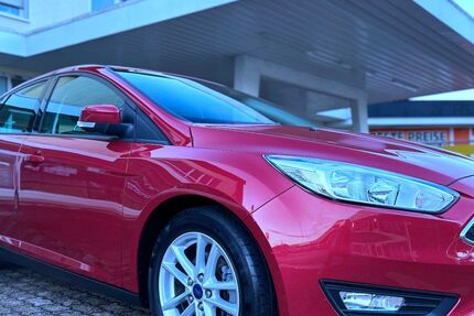 Ford Focus 86.000 km 9.500 &euro; Losheim am See 66679