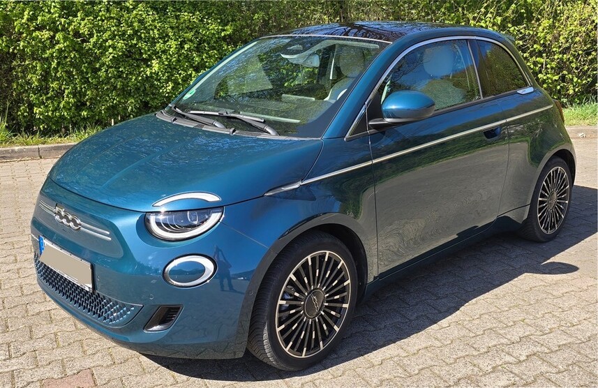 Fiat 500E La Prima 7.450 km 22.900 € Kaiserslautern 67657