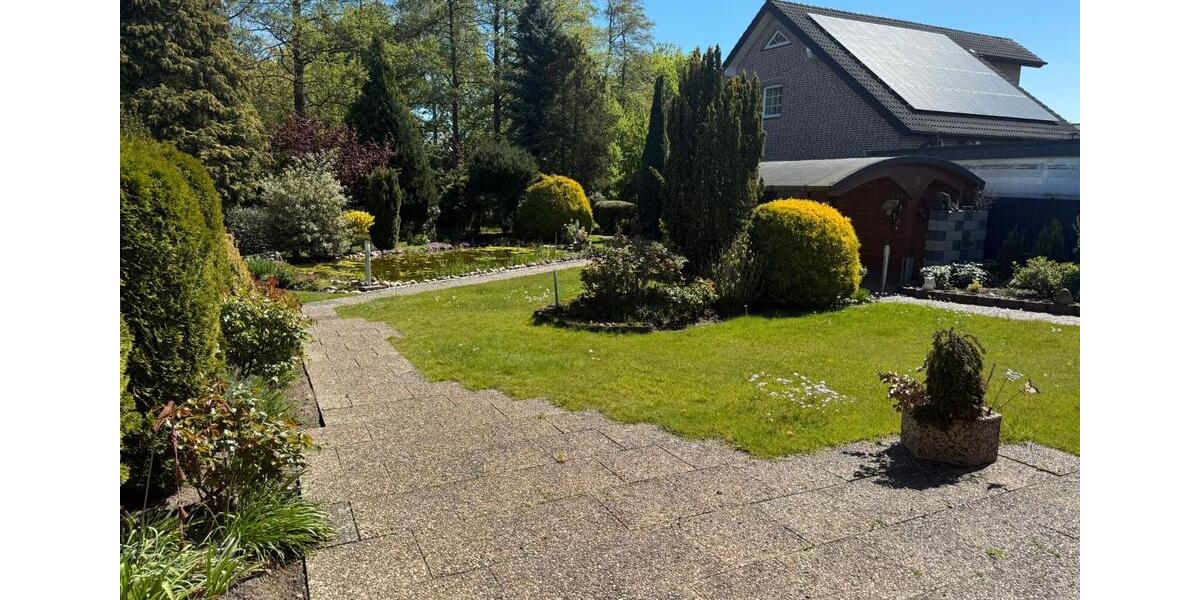 Bungalow Lage - 3 Zimmer, 150 m&sup2;, 1.600&euro; | Angebot:26295246