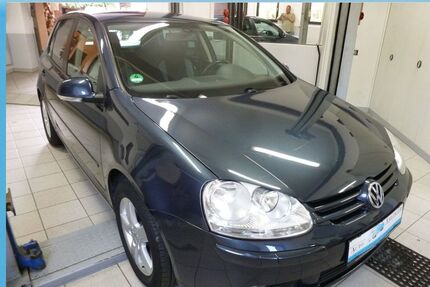 VW Golf 148.000 km 4.950 &euro; Florstadt­­­ 61197