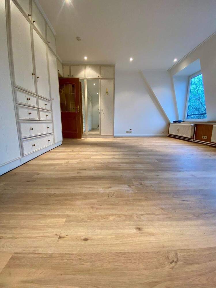 Großzügige 3-Zimmer-Wohnung im Ortskern von Bergstedt